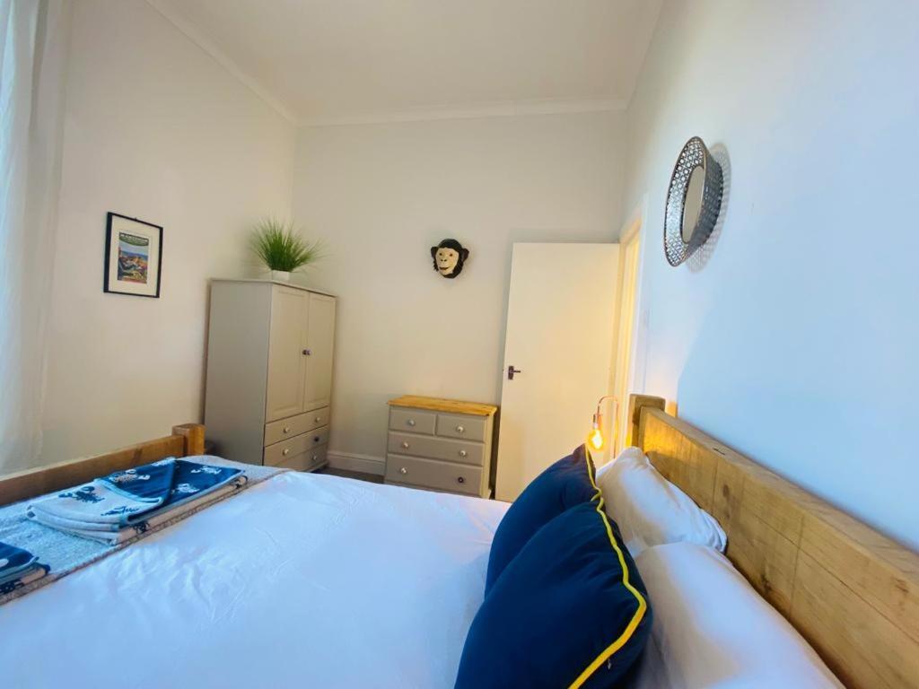 Unique Sea View Apartment Hastings Dış mekan fotoğraf